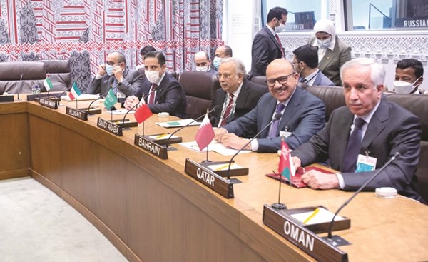 وزير الخارجية خلال مشاركته في الاجتماع الوزاري الخليجي - الروسي