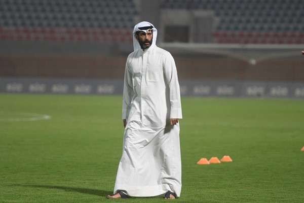 زايد يقود "الكويت" إلى نهائي كأس الأمير