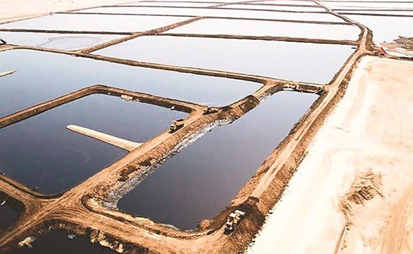 «نفط الكويت» تطرح آخر مناقصة لمشروع استصلاح التربة