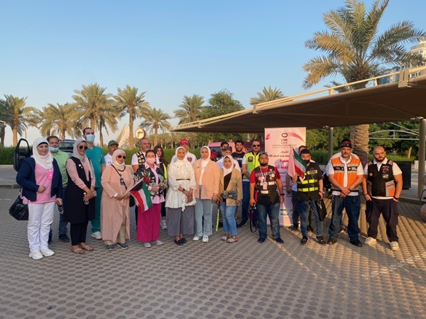 «كان» أطلقت مسيرة «قافلة التوعية الوردية» من المركز العلمي حتى أبراج الكويت