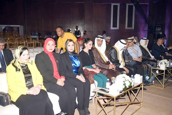 جانب من المشاركين في الحفل