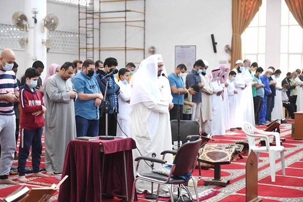 صلاة الاستسقاء في مسجد سبيكة الجاسر (محمد هاشم)