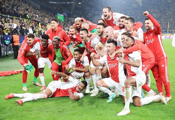 ليفربول وأياكس «أنجزا المهمة».. وليلة ملكية لبنزيمة