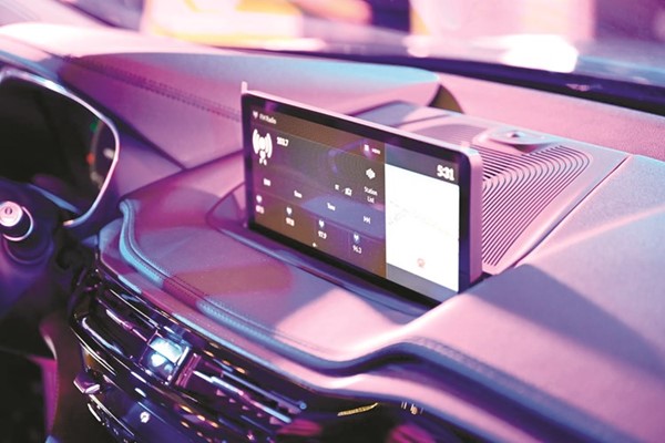 «ACURA الملا» تكشف عن «MDX» الجديدة كلياً في «الأفنيوز»