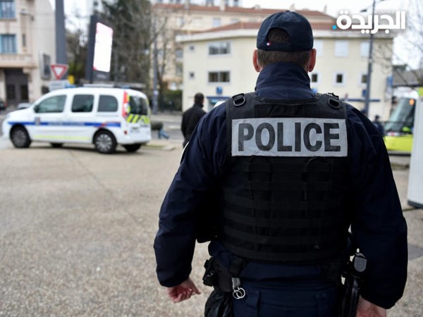 إصابة شرطي في هجوم بالسلاح الأبيض بمدينة كان الفرنسية