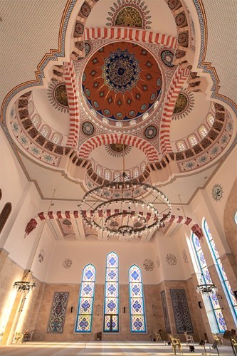 جمال المسجد من الداخل