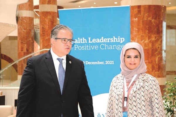 د.رحاب الوطيان ود.طارق الشيخ