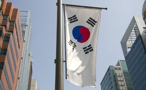 كوريا الجنوبية تسجل فائضا في الحساب الجاري للشهر الثامن عشر على التوالي