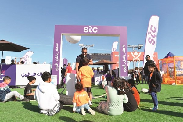 أحمد النويبت خلال إحدى الفعاليات في جناح stc