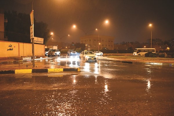 جانب من الأمطار التي هطلت على البلاد أول من أمس(قاسم باشا)