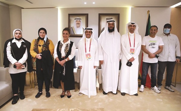 وفد جمعية المحامين لدى زيارة جناح الكويت في اكسبو 2020 دبي