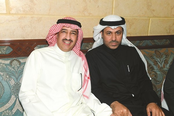 مبارك العجمي يقدم التهاني