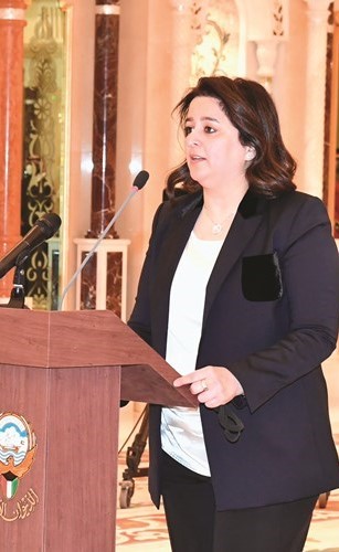  وزيرة البلدية ووزيرة الاتصالات وتكنولوجيا المعلومات د.رنا الفارس