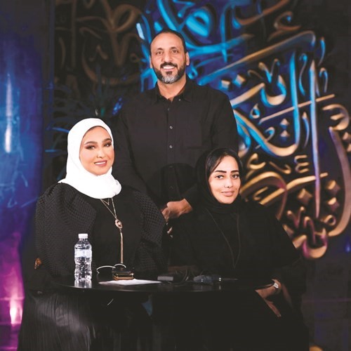 المخرج أحمد الحداد مع المذيعة أميرة نجم والمعدة شيماء صغير