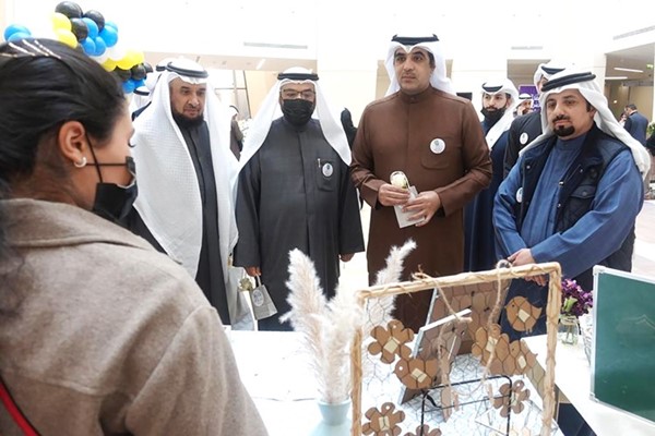 كلية التربية نظمت معرض «تطبيقات أصول التربية في مجال الأندية التربوية»