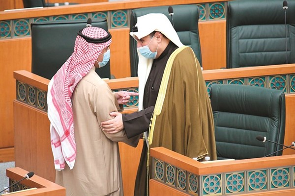 الشيخ حمد جابر العلي في حديث مع د. عبدالله الطريجي