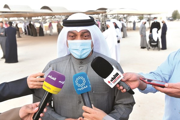د. حمد المطر متحدثا عن مآثر فقيد الكويت