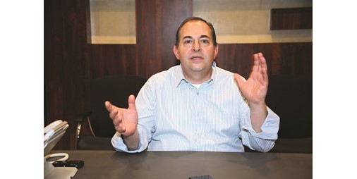 بالفيديو إيهاب يونس لـالأنباء شرفاء هربوا النسخة الناجية لقاعدة بيانات المعلومات المدنية للخارج بالفيديو إيهاب يونس لـالأنباء شرفاء هربوا النسخة الناجية لقاعدة بيانات المعلومات المدنية للخارج