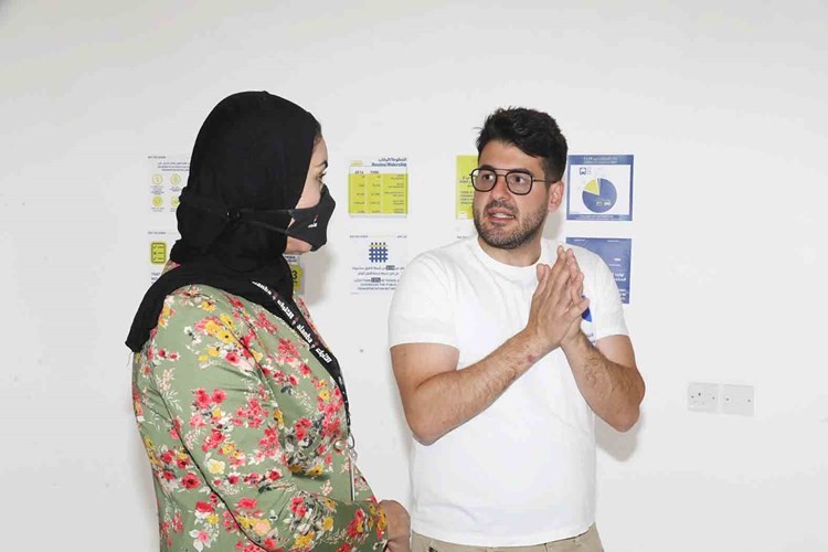 العوضي يشرح لـالأنباء مبادرة الباص وينه؟