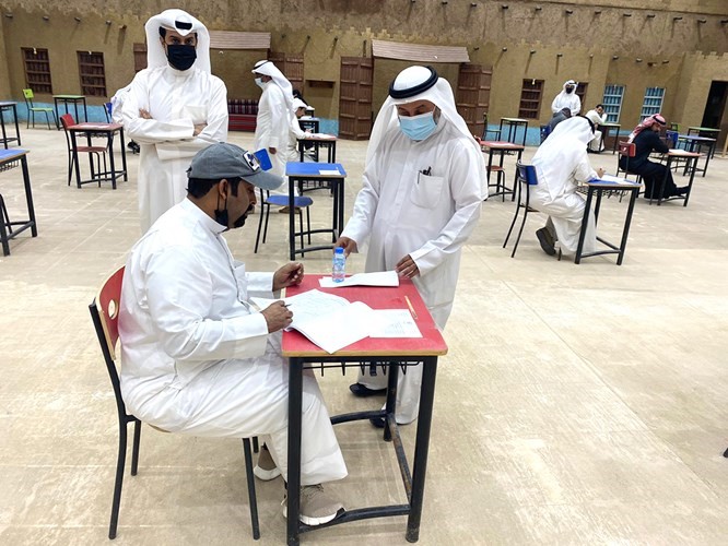 منصور الظفيري خلال الجولة