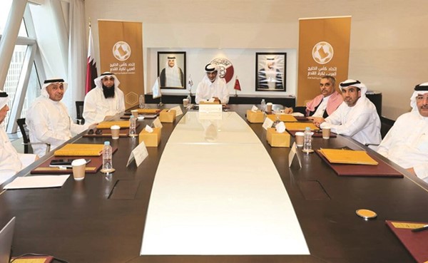جانب من اجتماع المكتب التنفيذي لاتحاد كأس الخليج العربي لكرة القدم