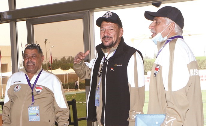 لقطة جماعية للوفد العراقي المشارك في البطولة