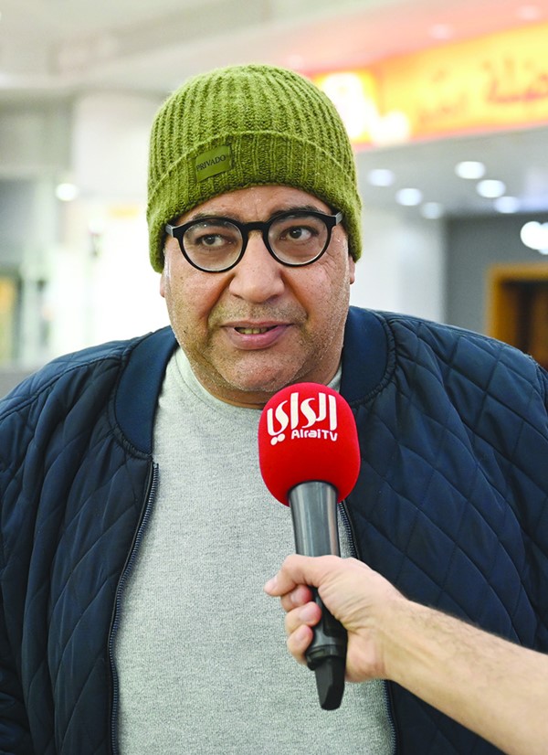 بيومي فؤاد ضيفاً "مع بوشعيل"