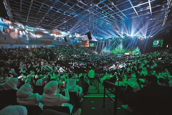 مسرح مهرجان فبراير الكويت 2022 في قاعة ارينا