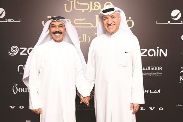 الهندي مع رفيق الدرب النجم عبدالله الرويشد