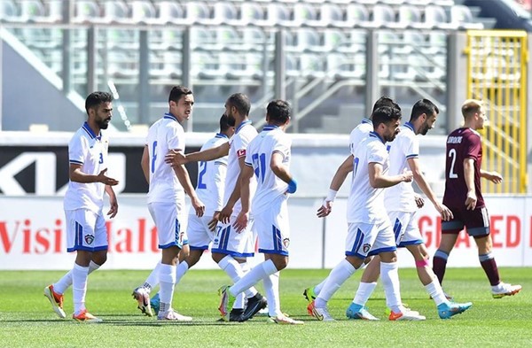 الأزرق يتعادل مع لاتفيا في معسكر مالطا