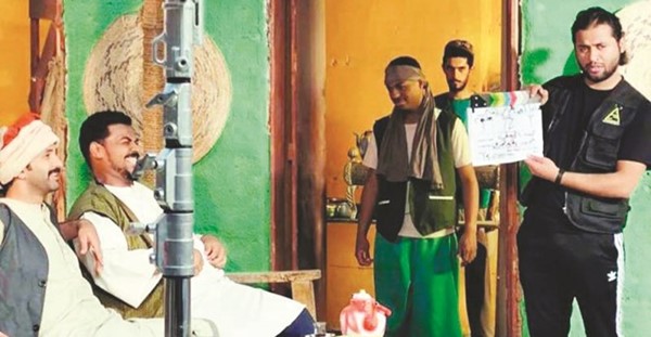 محمد الحملي وعلي الحسيني والاستعداد لتصوير أحد المشاهد