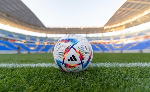 الكشف عن الكرة الرسمية لبطولة كأس العالم لكرة القدم "قطر 2022"