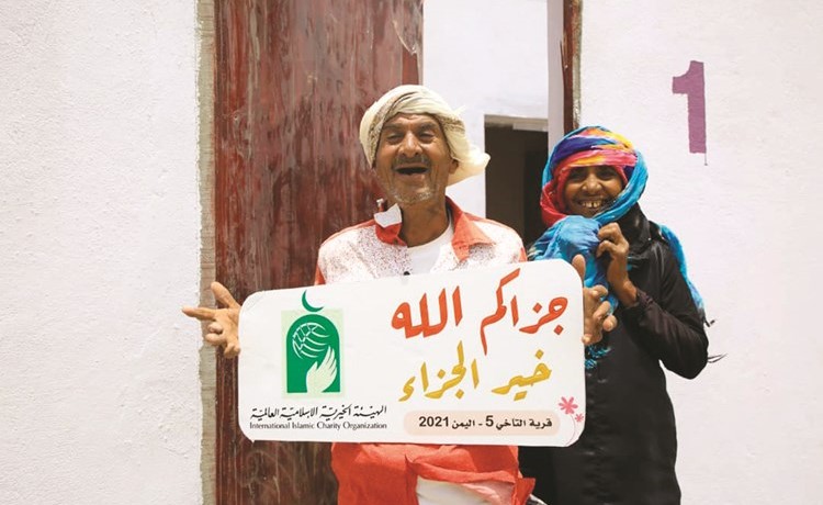 50 أسرة يمنية نازحة استفادت من قرية التآخي السكنية في الحديدة