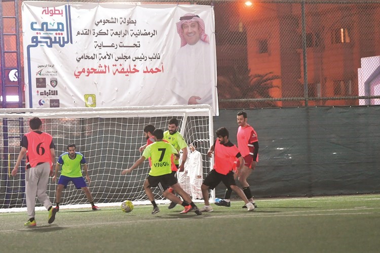 جانب من مباريات اليوم الأول لدورة الشحومي الرمضانية الرابعة	(محمد هاشم)