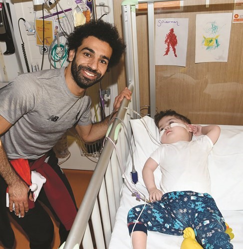 «مو صلاح».. معشوق الأطفال