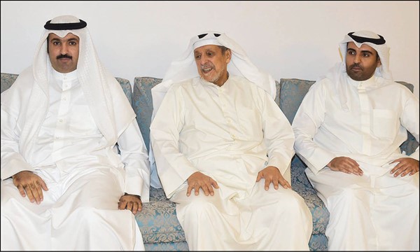  جانب من المهنئين برمضان