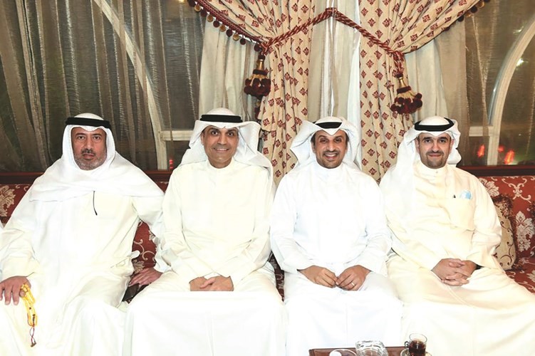 خالد الطبطبائي وعبداللطيف العثمان وحمد البرجس