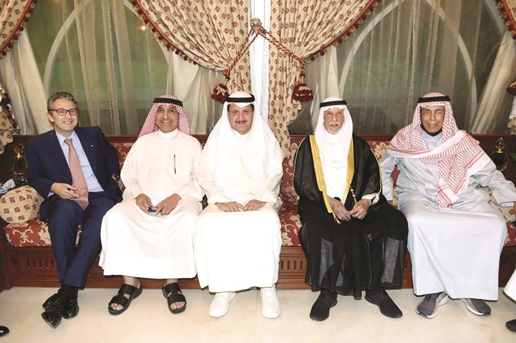 محمد البرجس وعبدالعزيز الغنام وعيسى الكندري وفيصل البرجس