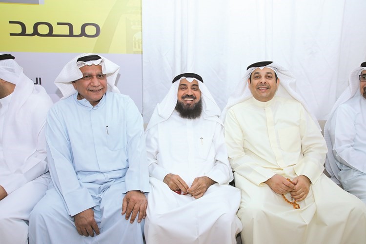 يعقوب الصانع مباركا