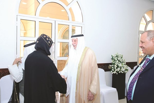 عبدالعزيز الغنام مهنئا القمص بيجول