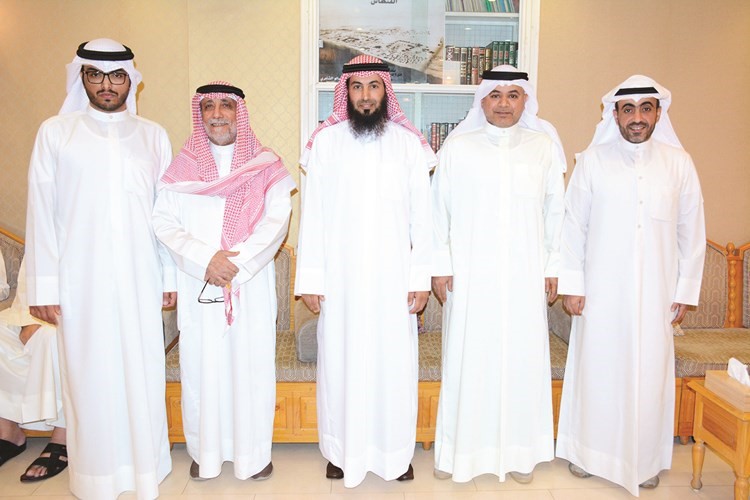 سعد البوص وناصر السهلي يهنئان