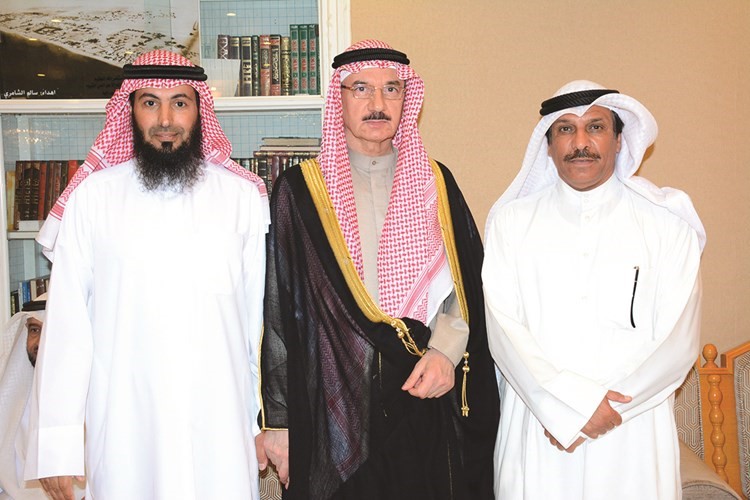 عبدالله السكران وعامر الدندل مع أحمد البديح