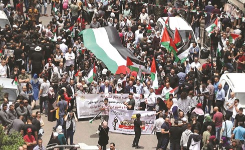الفلسطينيون يُحيون ذكرى «النكبة»: 100 ألف شهيد في 74 عاماً