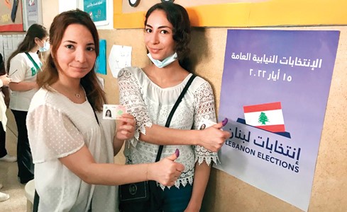 اللبنانيون اختاروا برلمانهم الجديد.. و«مقاطعة» الحريري «لم تقطع»