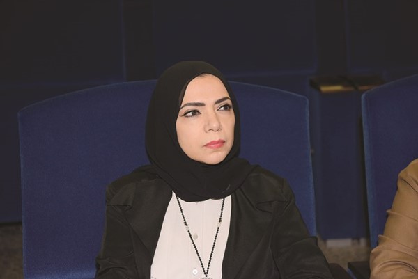 عضو مجلس إدارة جمعية الصحافيين الزميلة رابعة حسين مكي جمعة