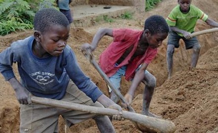 مدير منظمة العمل الدولية: عمالة الأطفال انتهاك لحقوق الإنسان