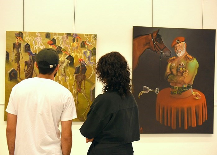«الوطني للثقافة» ينظم معرض «هامات ورؤى تشكيلية» بمشاركة 25 فناناً