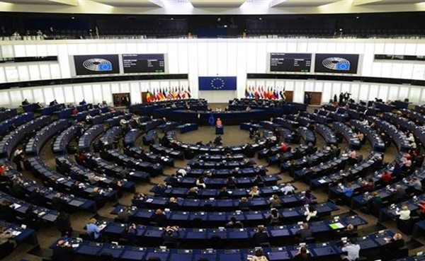 البرلمان الأوروبي والدول الأعضاء يتوصلون لاتفاق بشأن قواعد تخزين الغاز