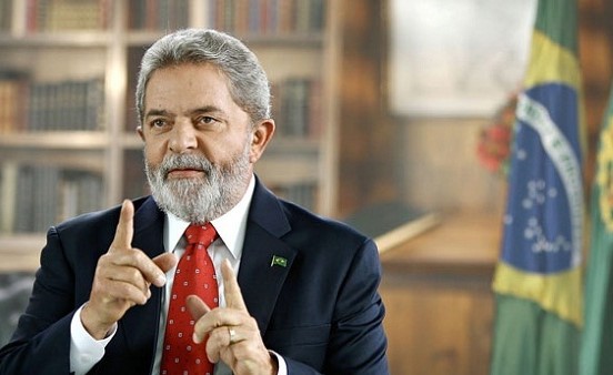 لولا يعقد قرانه قبل اقل من خمسة اشهر على الاستحقاق الرئاسي في البرازيل
