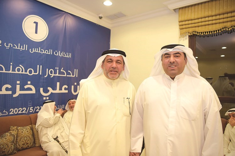 د.حسن كمال وأسامة العتيبي